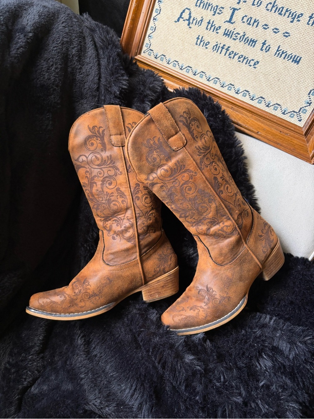 Roper Cognac Faux Leather Snip Toe Floral Brown Cowboy Boots Size 7